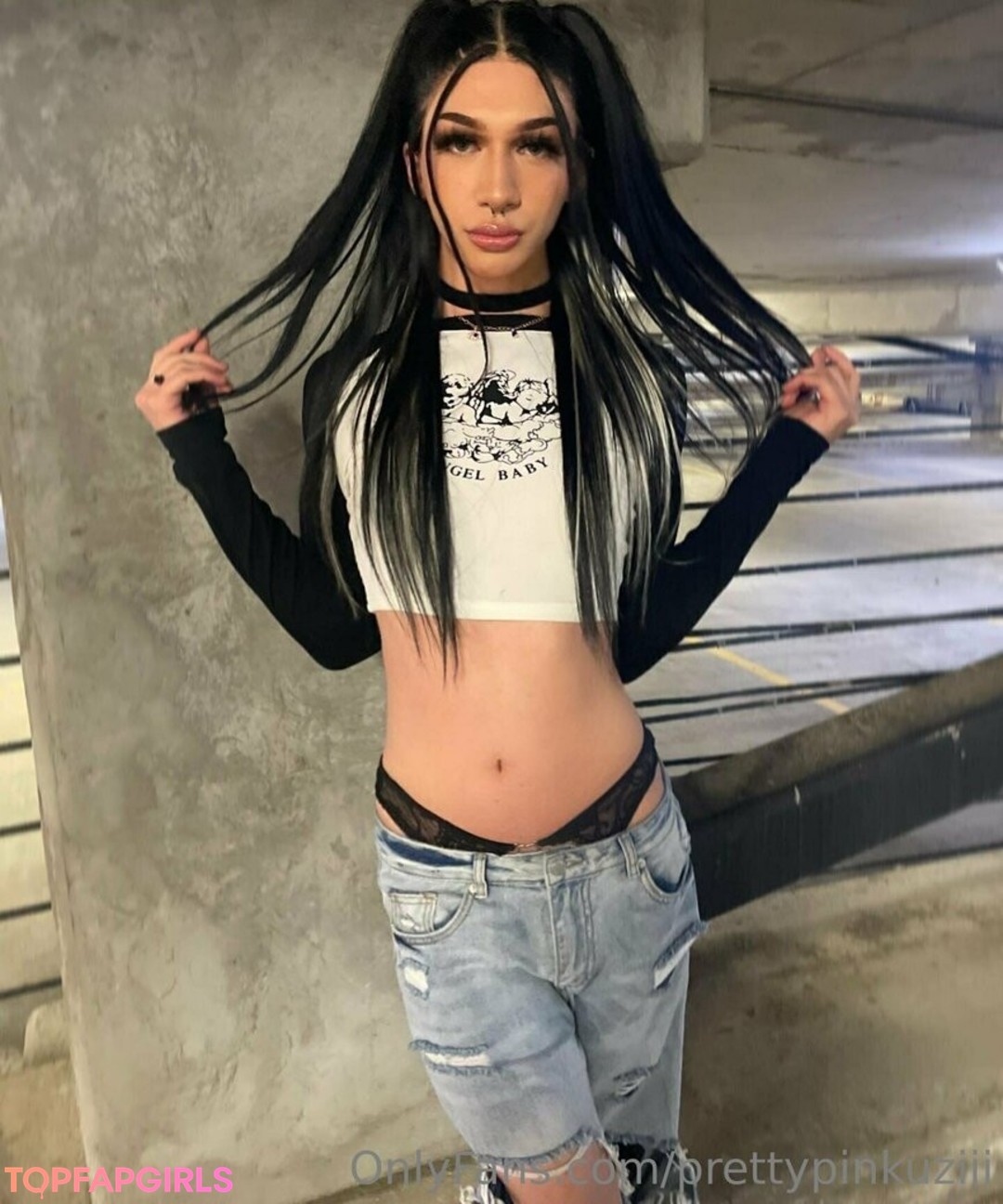 Photo nue de fuite OnlyFans de Prettypinkuziii #9 Photo nue de fuite OnlyFans de Prettypinkuziii #9