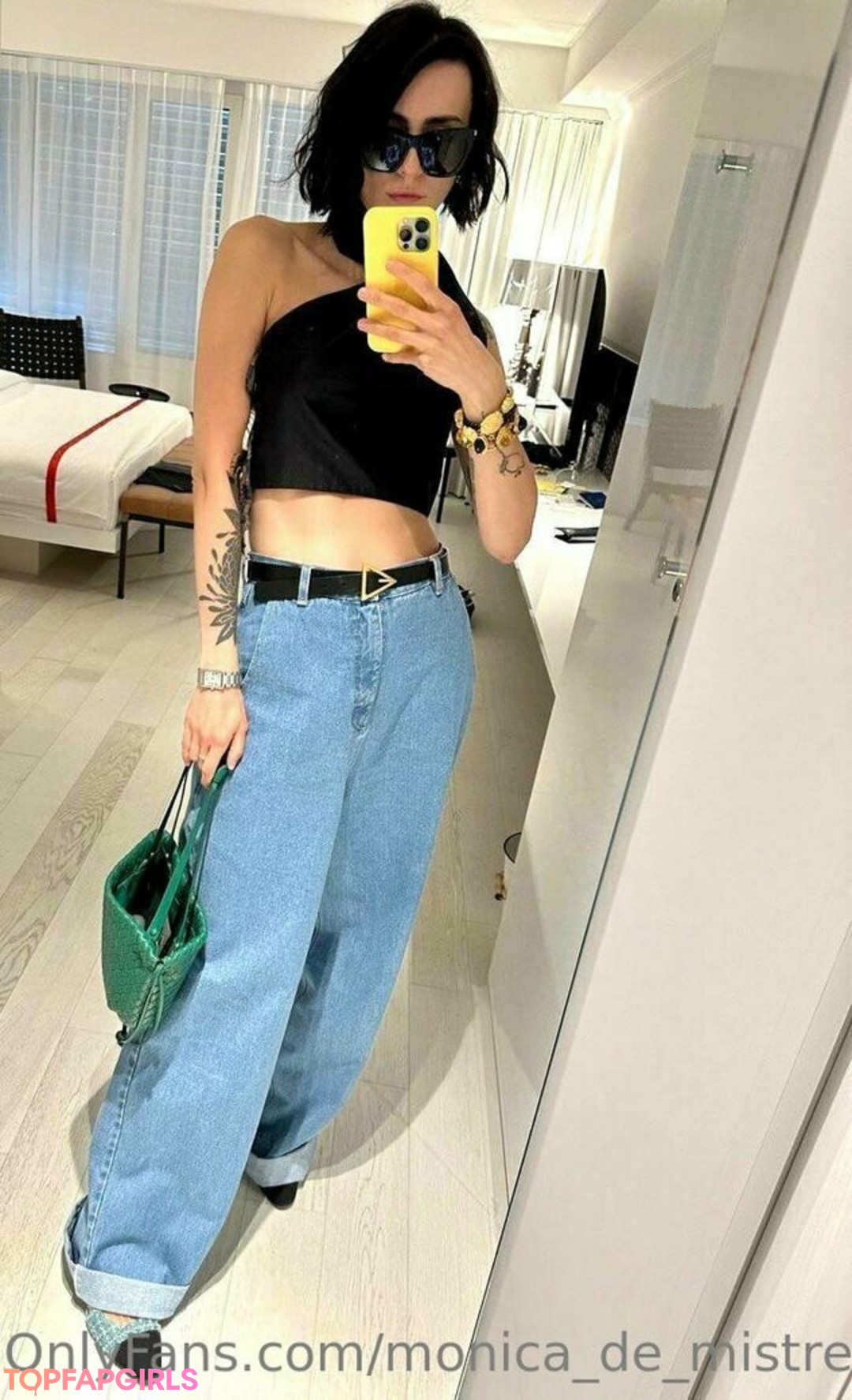 Photo nue de fuite OnlyFans de Monicademistress #163 Photo nue de fuite OnlyFans de Monicademistress #163