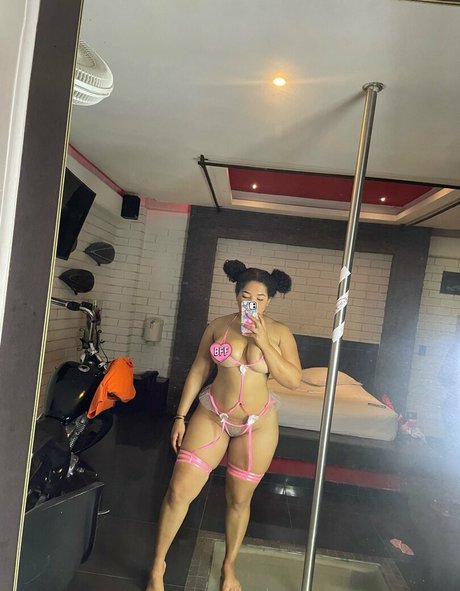 Photo nue de fuite OnlyFans de Karen Cano