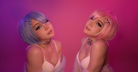 Blondelashes19