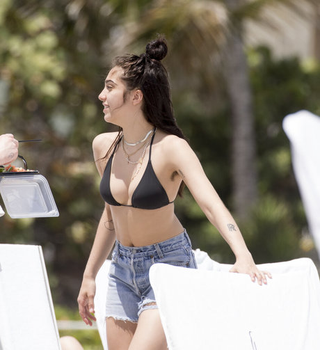 Lourdes Leon