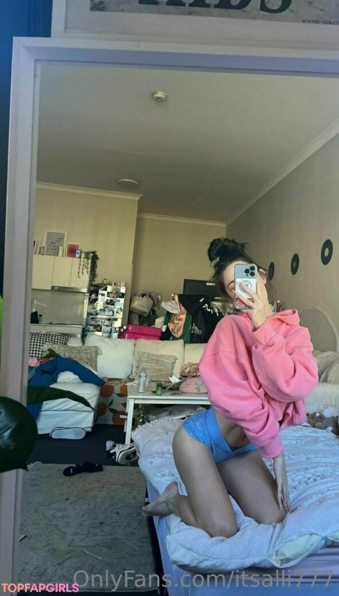 Photo nue de fuite OnlyFans de Alliyah #298 Photo nue de fuite OnlyFans de Alliyah #298