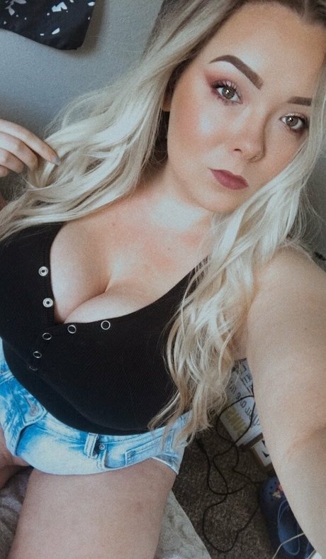 Photo nue de fuite OnlyFans de Chloenyxxxvip