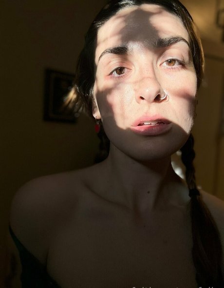 Photo nue de fuite OnlyFans de Havefaithinmebabe