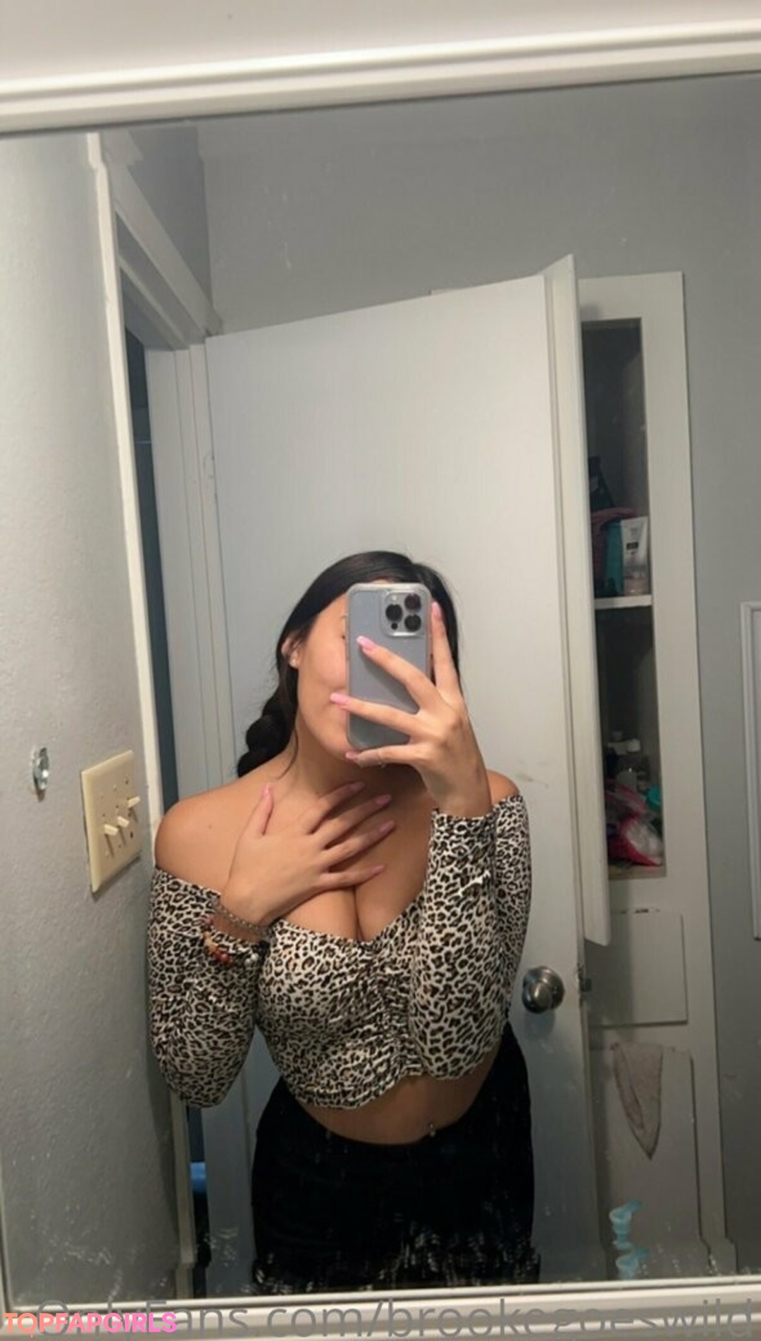 Photo nue de fuite OnlyFans de Brookegoeswild #51 Photo nue de fuite OnlyFans de Brookegoeswild #51