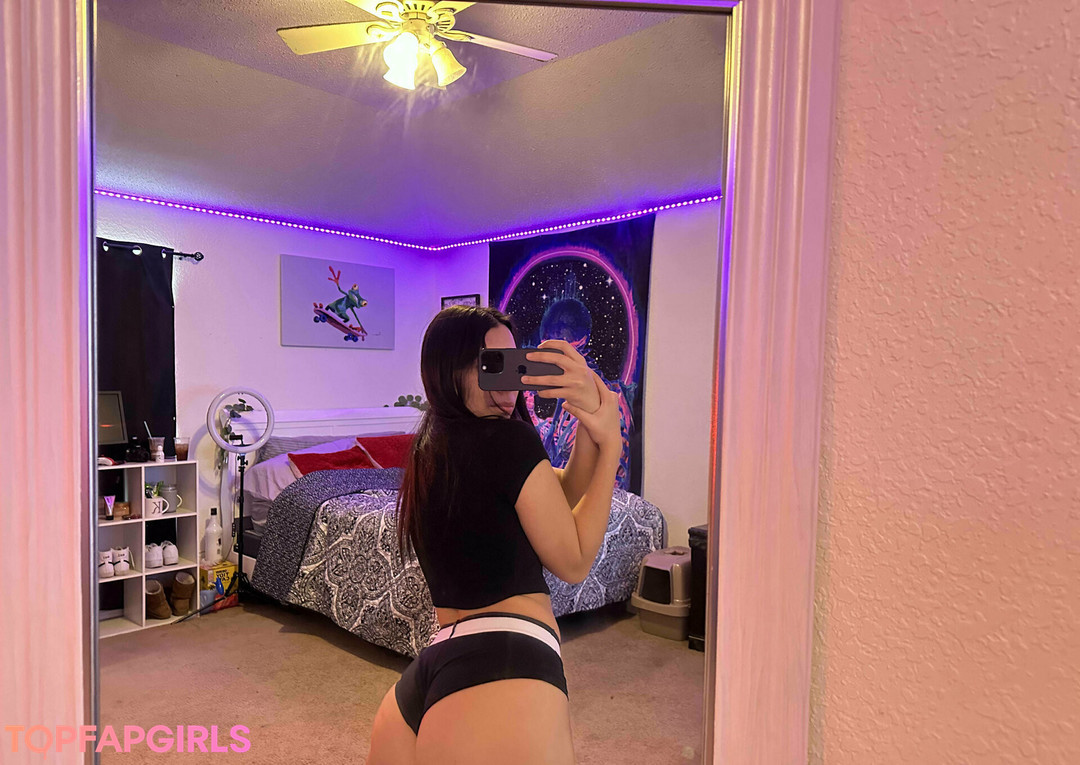 Photo nue de fuite OnlyFans de Brookegoeswild #88 Photo nue de fuite OnlyFans de Brookegoeswild #88