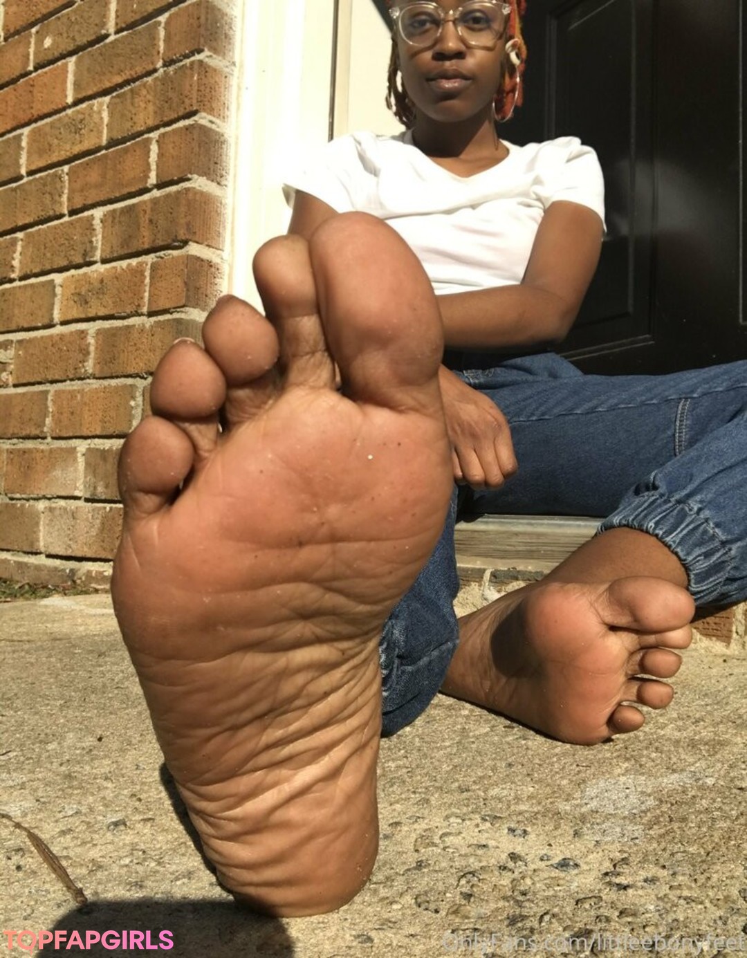 Photo nue de fuite OnlyFans de Littleebonyfeet #13 Photo nue de fuite OnlyFans de Littleebonyfeet #13