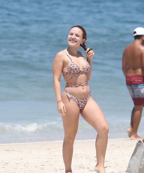 Larissa Manoela
