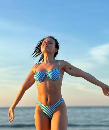 Larissa Manoela