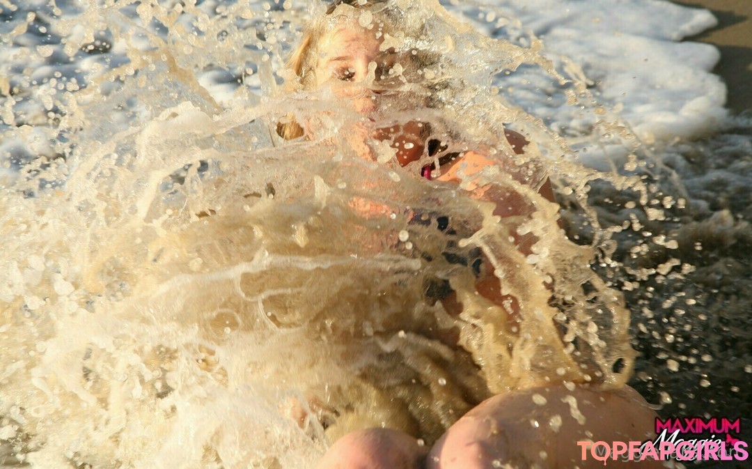 Photo nue de fuite OnlyFans de Maggiegreenlive #1122