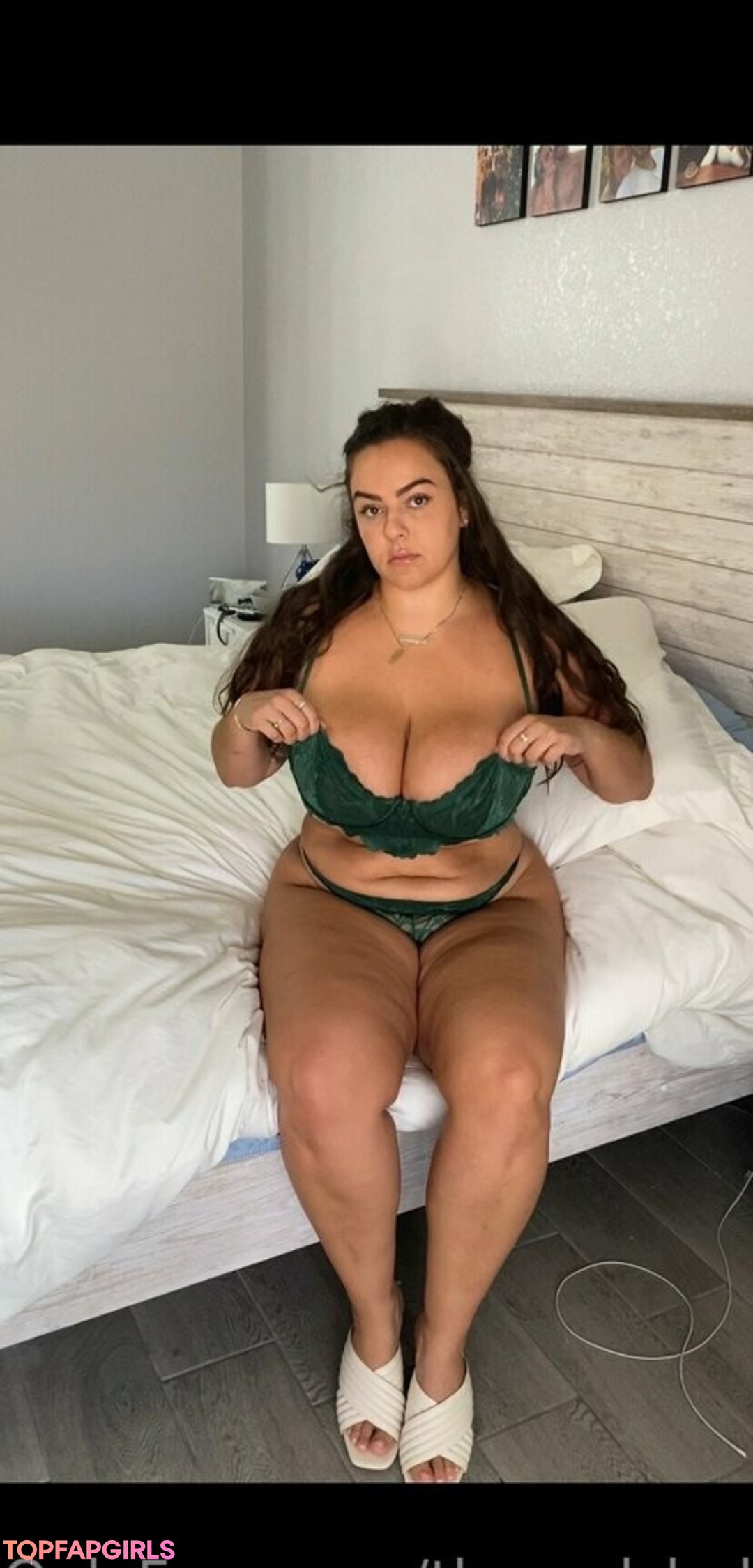 Photo nue de fuite OnlyFans de Therealshelbyxo #16 Photo nue de fuite OnlyFans de Therealshelbyxo #16