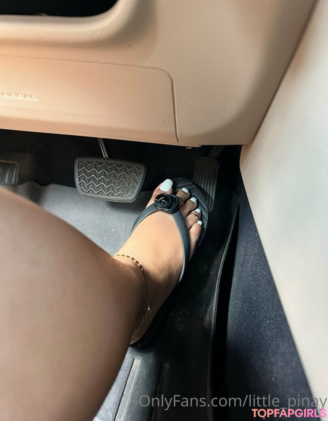 Photo nue de fuite OnlyFans de Littlepinay #72 Photo nue de fuite OnlyFans de Littlepinay #72