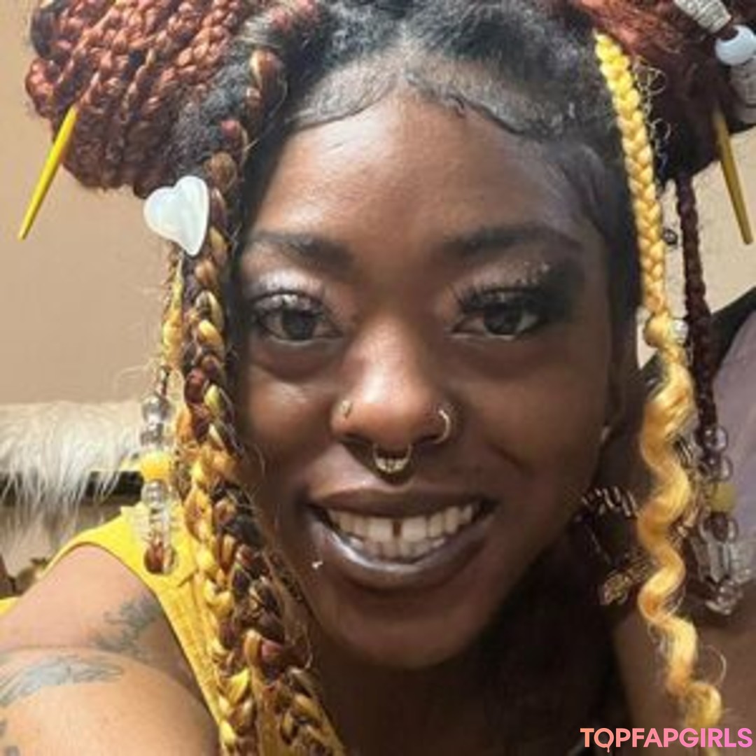 Photo nue de fuite OnlyFans de Carameltoesz #14 Photo nue de fuite OnlyFans de Carameltoesz #14