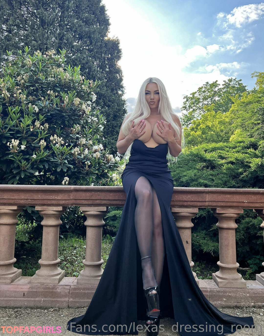 Photo nue de fuite OnlyFans de Lexasdressingroom #127 Photo nue de fuite OnlyFans de Lexasdressingroom #127