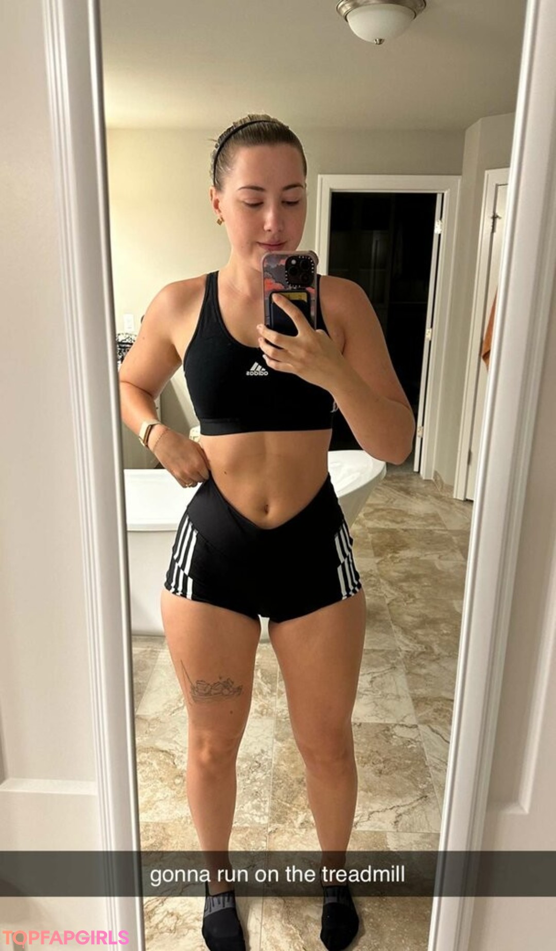 Photo nue de fuite OnlyFans de Pineapplebrat #1077