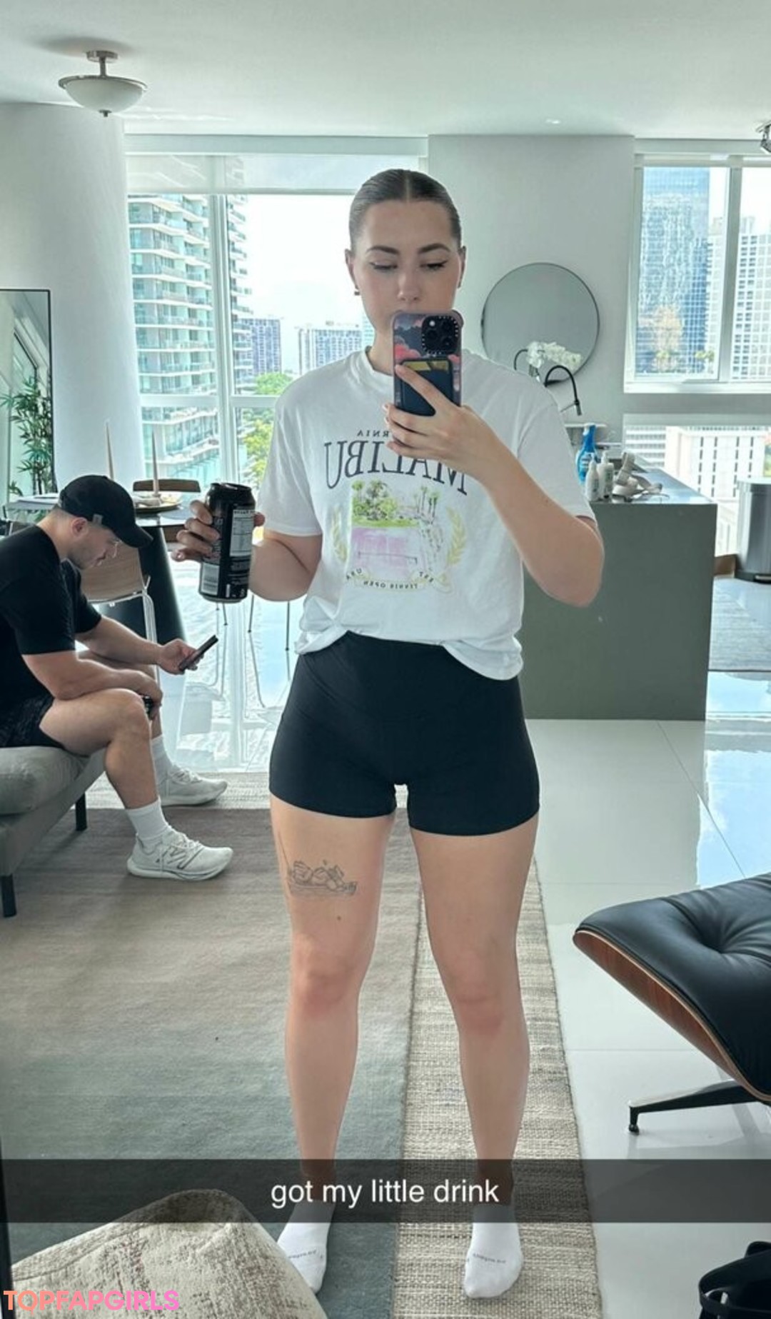 Photo nue de fuite OnlyFans de Pineapplebrat #1324 Photo nue de fuite OnlyFans de Pineapplebrat #1324