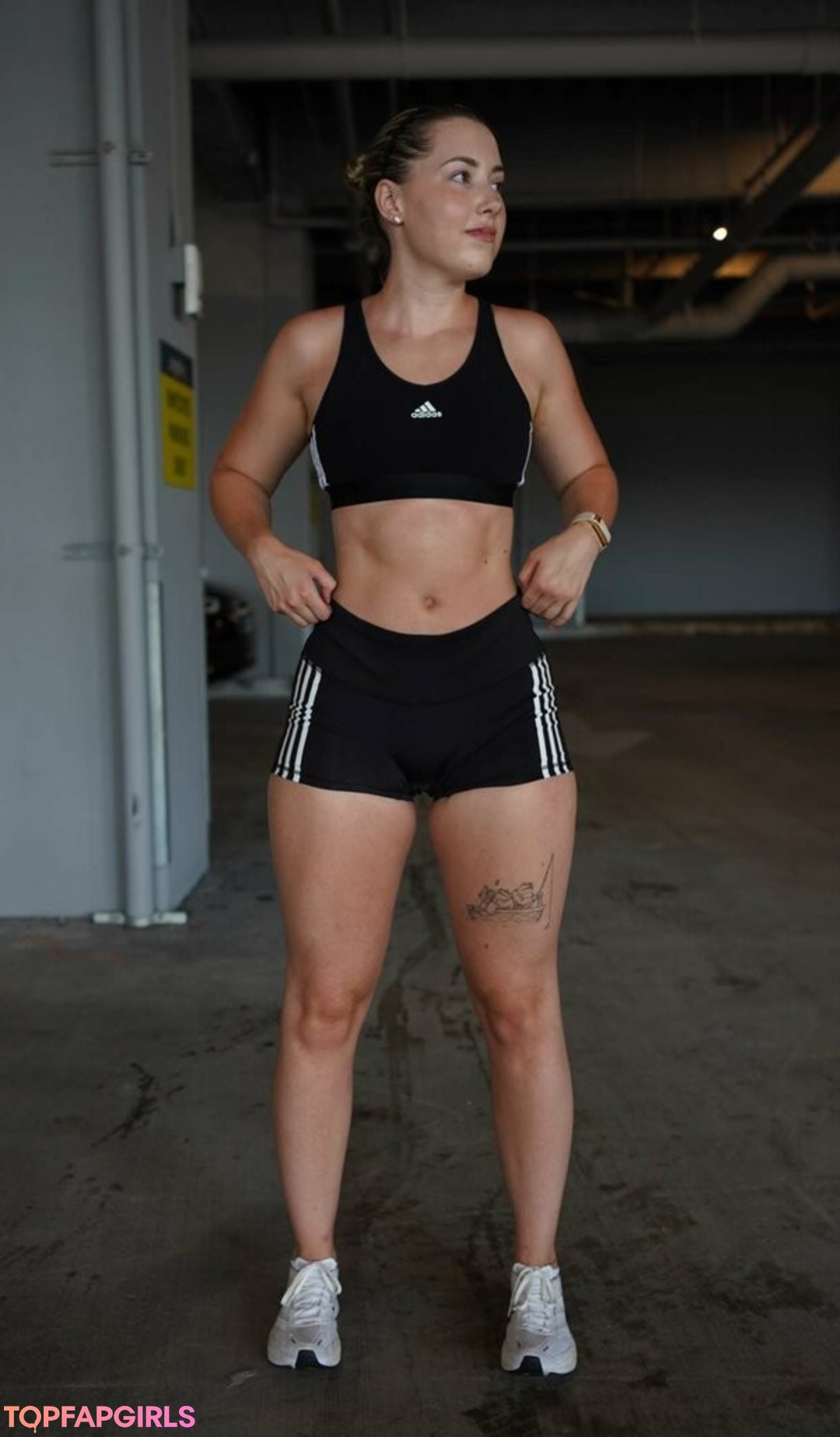 Photo nue de fuite OnlyFans de Pineapplebrat #1397 Photo nue de fuite OnlyFans de Pineapplebrat #1397