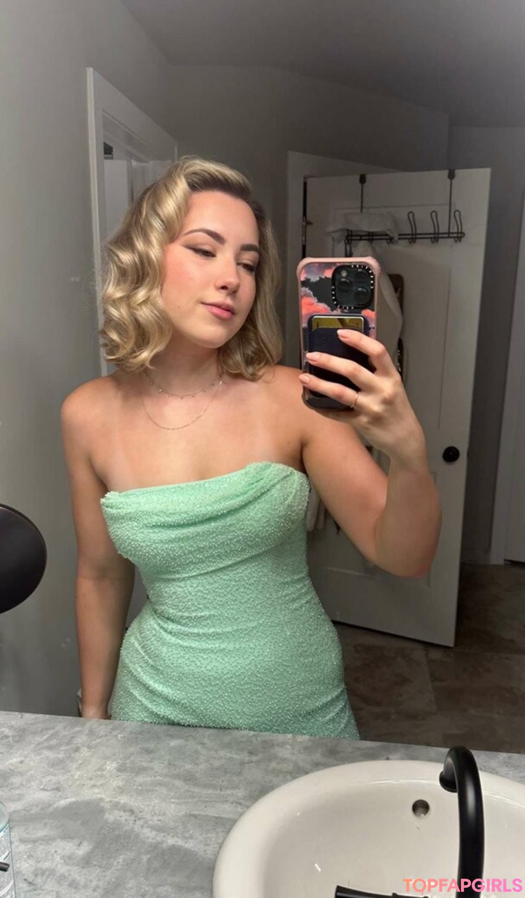 Photo nue de fuite OnlyFans de Pineapplebrat #1539