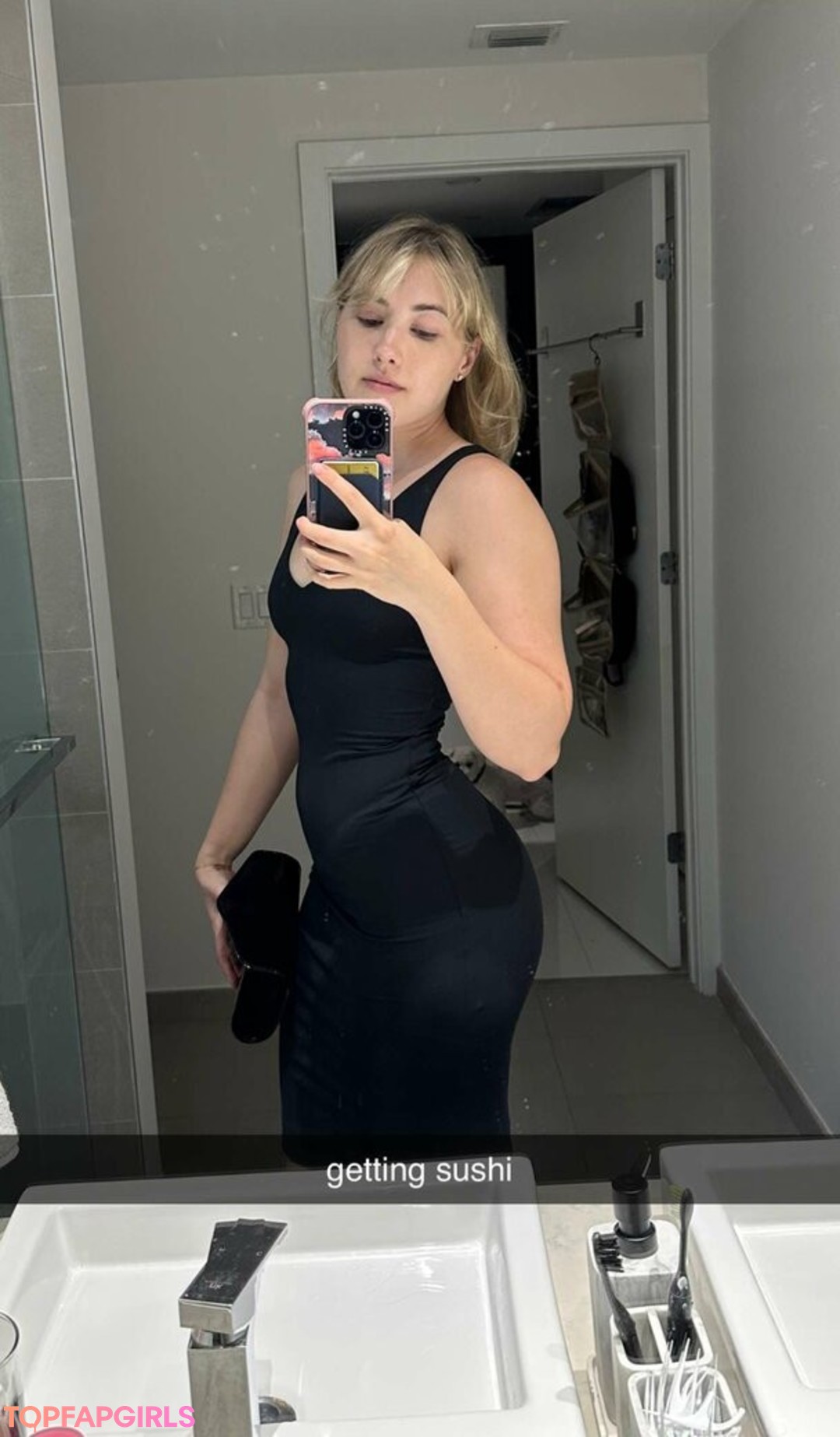 Photo nue de fuite OnlyFans de Pineapplebrat #926 Photo nue de fuite OnlyFans de Pineapplebrat #926
