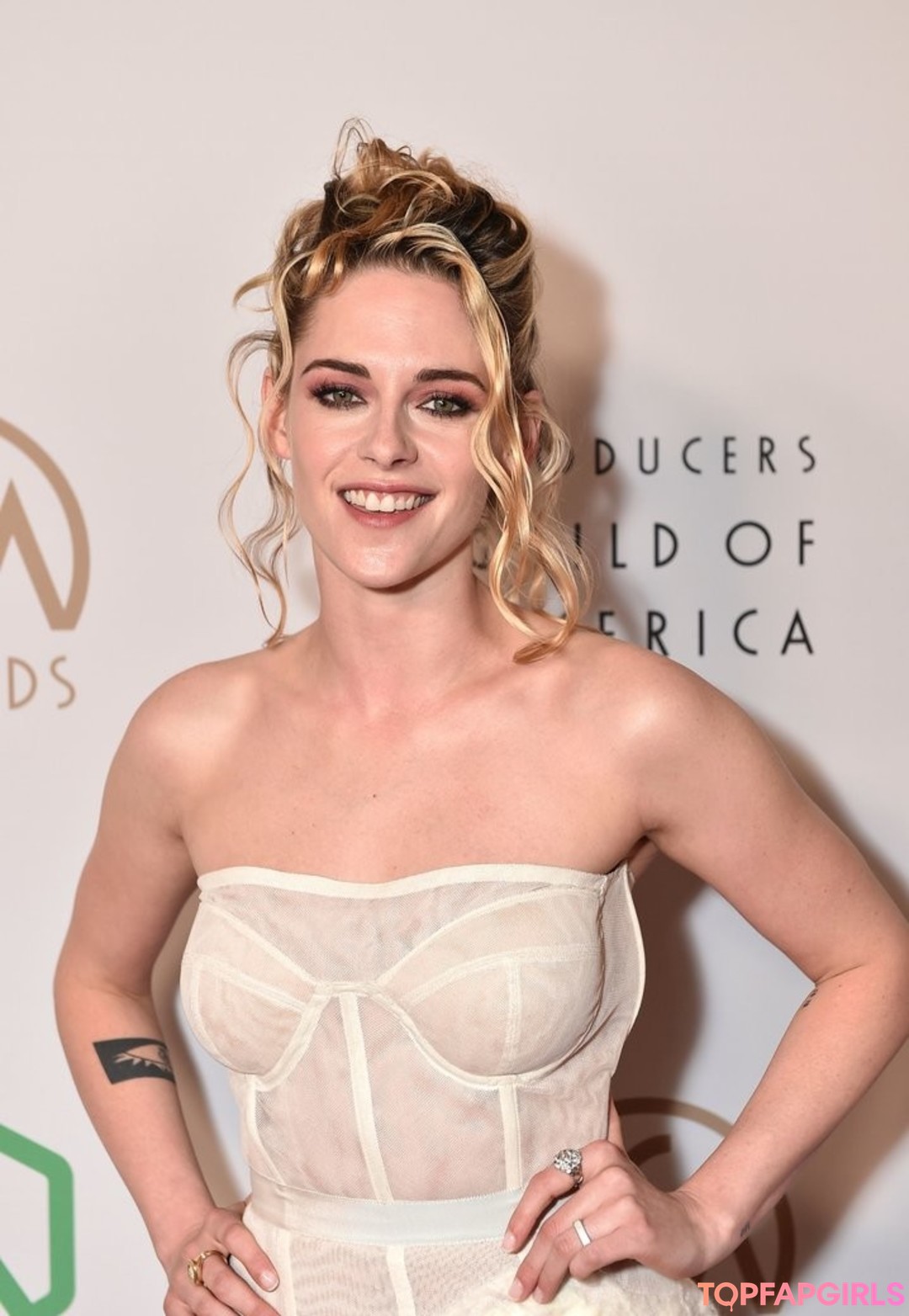Photo nue de fuite OnlyFans de Kristen Stewart #213 Photo nue de fuite OnlyFans de Kristen Stewart #213
