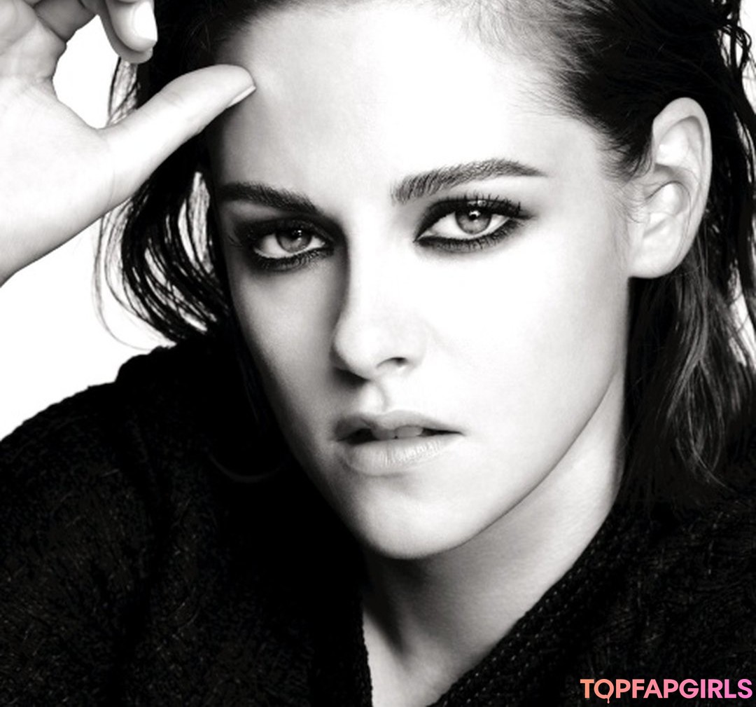 Photo nue de fuite OnlyFans de Kristen Stewart #363 Photo nue de fuite OnlyFans de Kristen Stewart #363