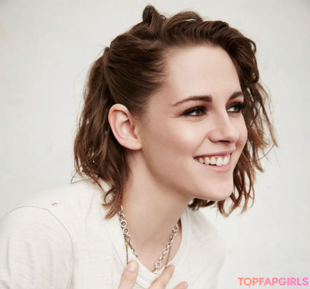 Photo nue de fuite OnlyFans de Kristen Stewart #364 Photo nue de fuite OnlyFans de Kristen Stewart #364
