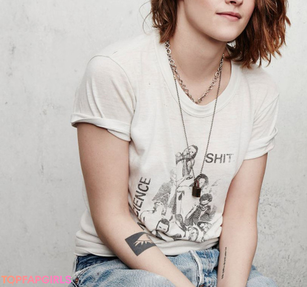Photo nue de fuite OnlyFans de Kristen Stewart #365 Photo nue de fuite OnlyFans de Kristen Stewart #365