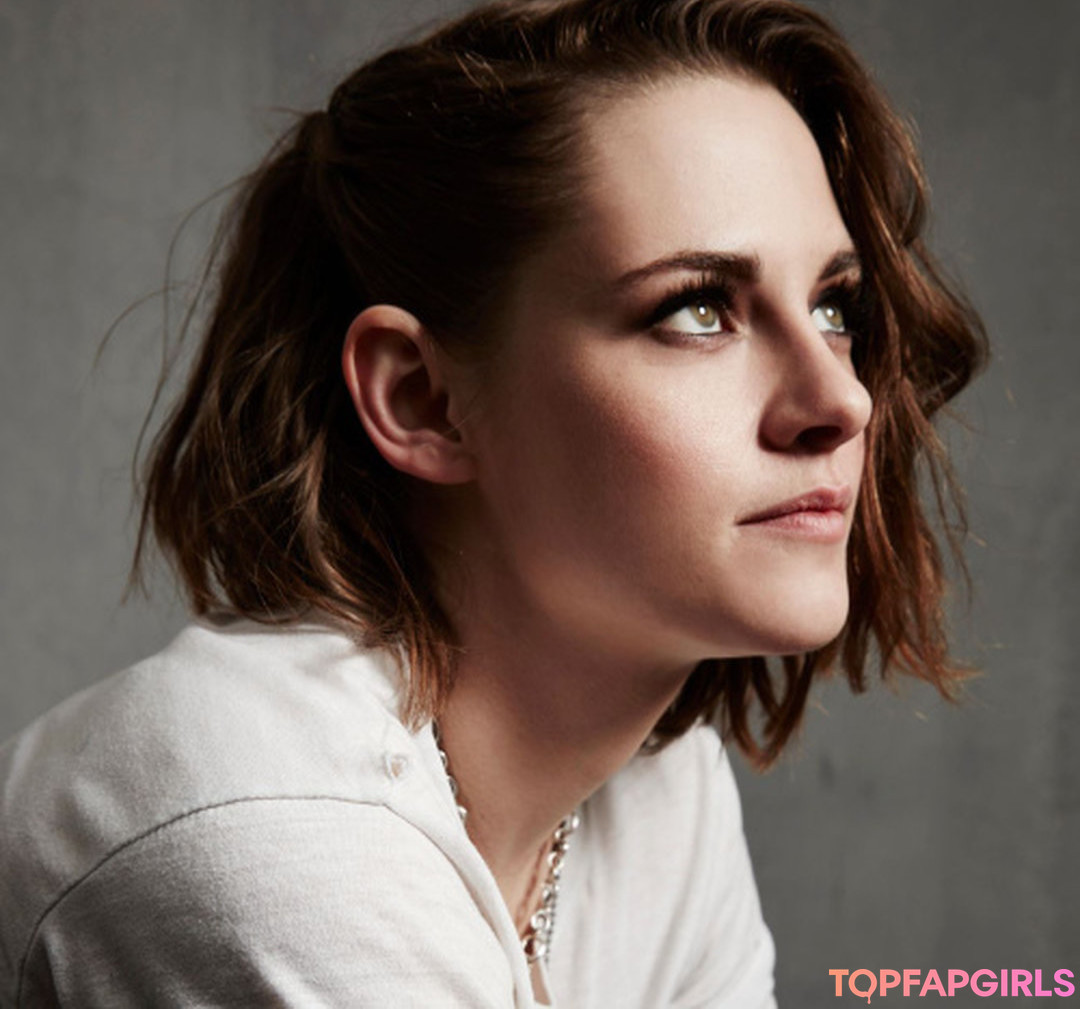 Photo nue de fuite OnlyFans de Kristen Stewart #377 Photo nue de fuite OnlyFans de Kristen Stewart #377