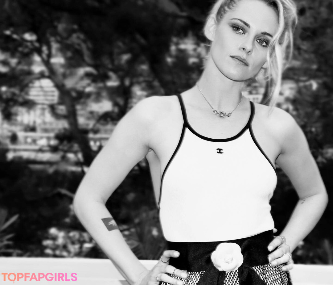 Photo nue de fuite OnlyFans de Kristen Stewart #436 Photo nue de fuite OnlyFans de Kristen Stewart #436