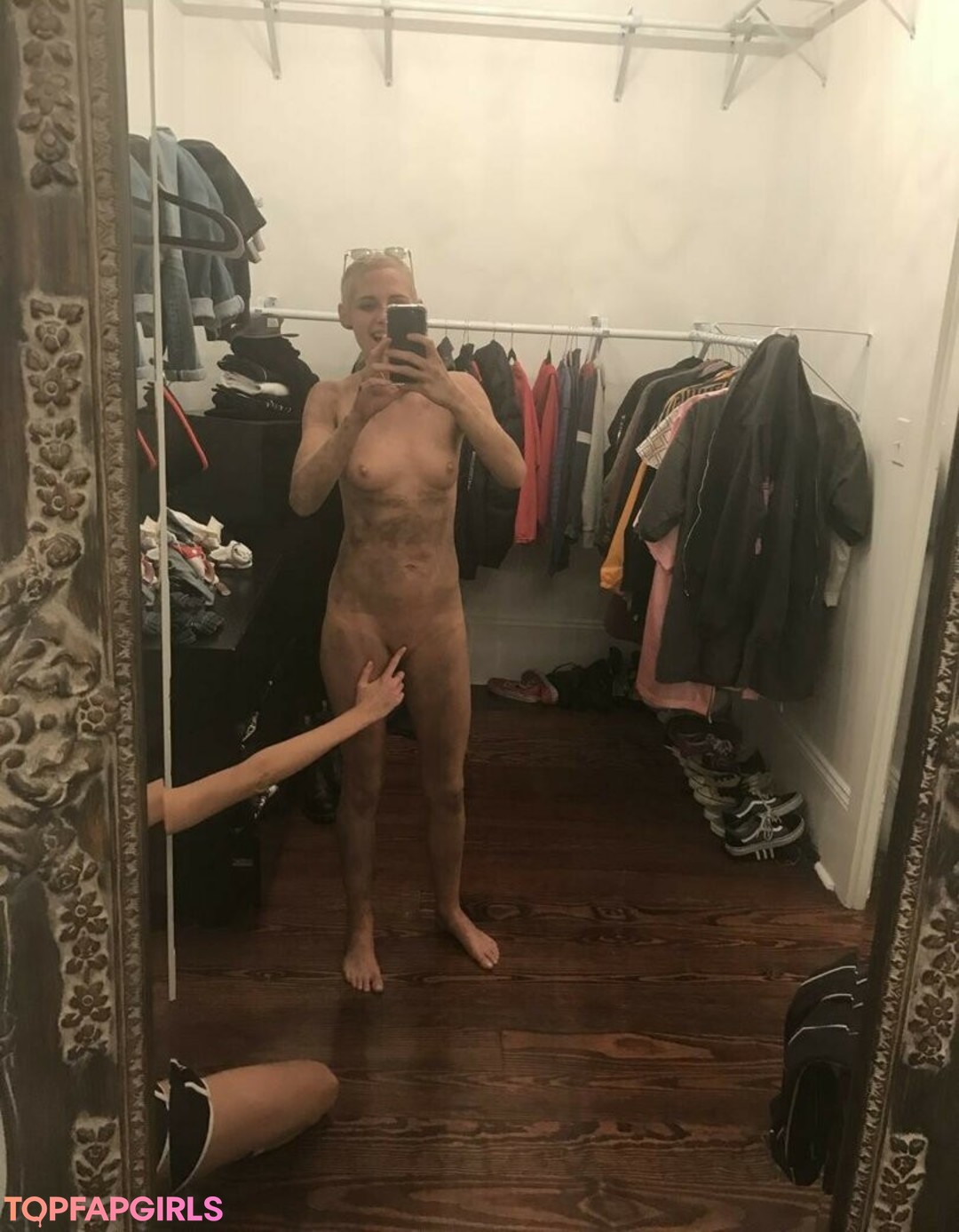 Photo nue de fuite OnlyFans de Kristen Stewart #646 Photo nue de fuite OnlyFans de Kristen Stewart #646