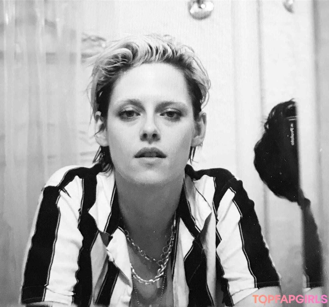 Photo nue de fuite OnlyFans de Kristen Stewart #675 Photo nue de fuite OnlyFans de Kristen Stewart #675