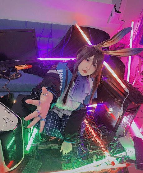 Uyuy2907