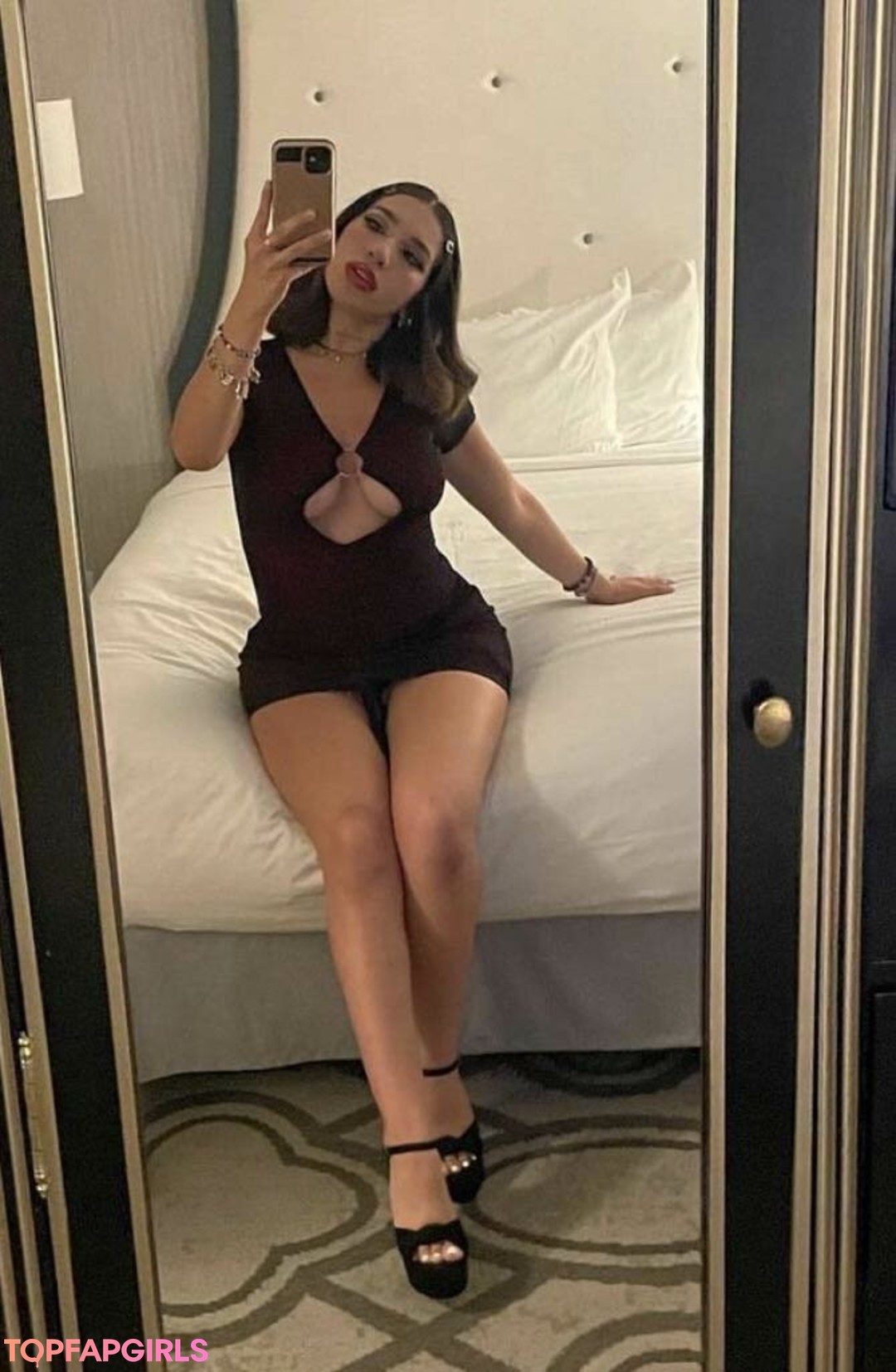 Photo nue de fuite OnlyFans de Domielizabethh #17 Photo nue de fuite OnlyFans de Domielizabethh #17