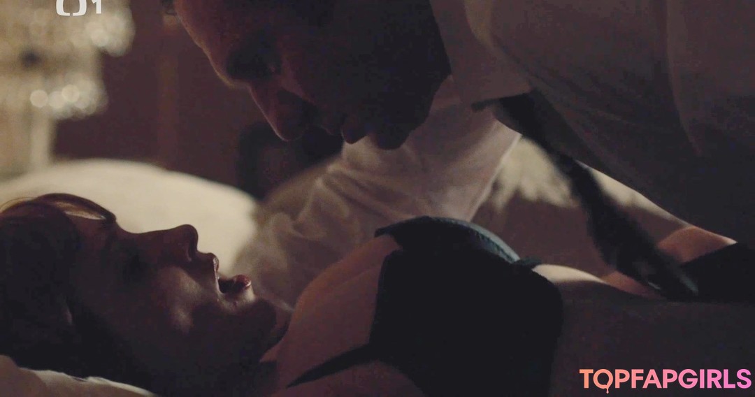 Photo nue de fuite OnlyFans de Christina Hendricks #105 Photo nue de fuite OnlyFans de Christina Hendricks #105