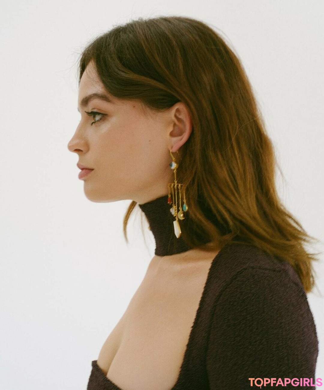 Photo nue de fuite OnlyFans de Emma Mackey #38 Photo nue de fuite OnlyFans de Emma Mackey #38