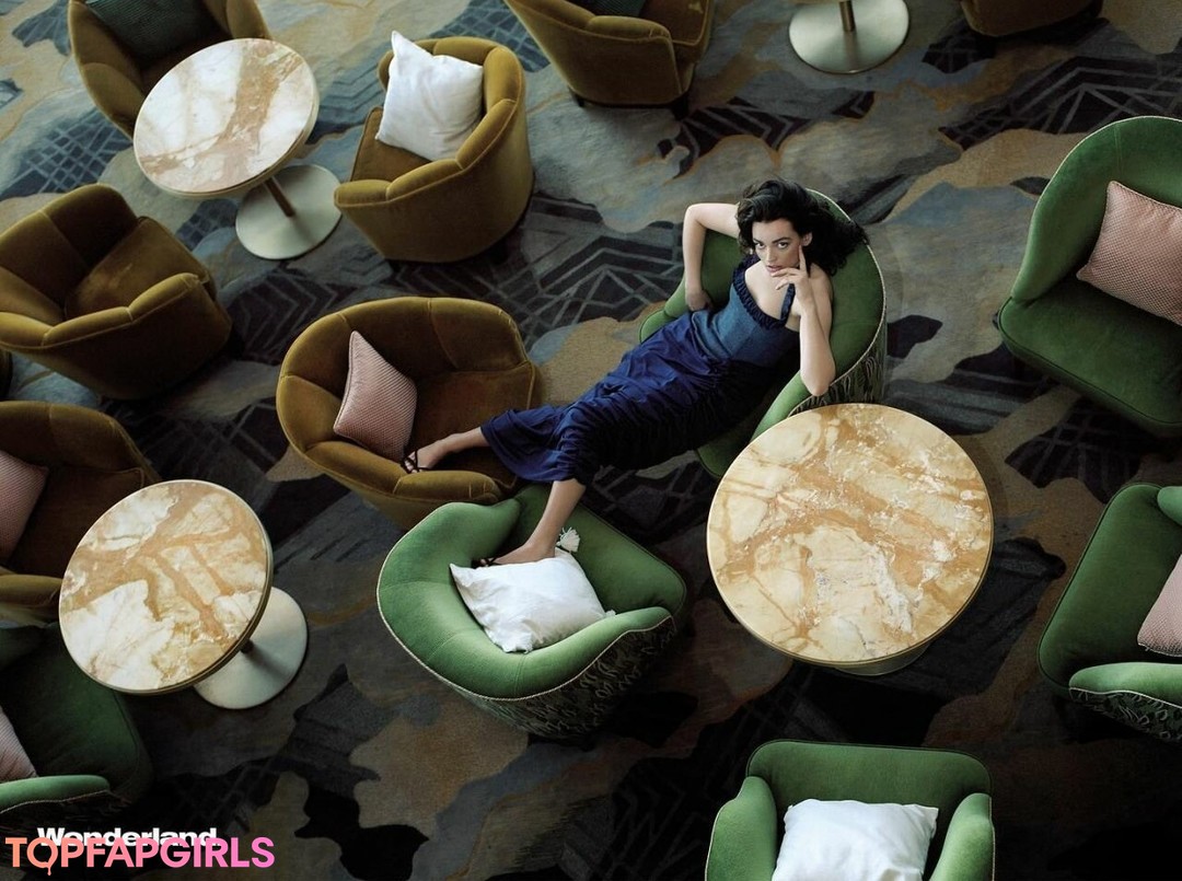 Photo nue de fuite OnlyFans de Emma Mackey #63 Photo nue de fuite OnlyFans de Emma Mackey #63