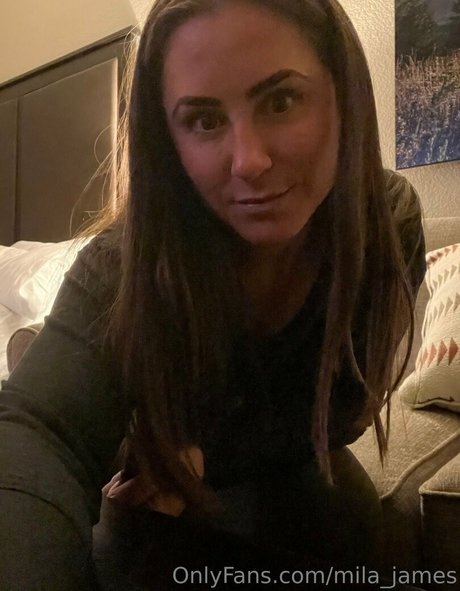 Mila_james