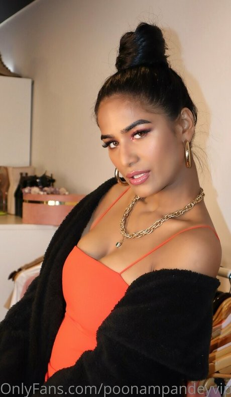 Poonampandeytv