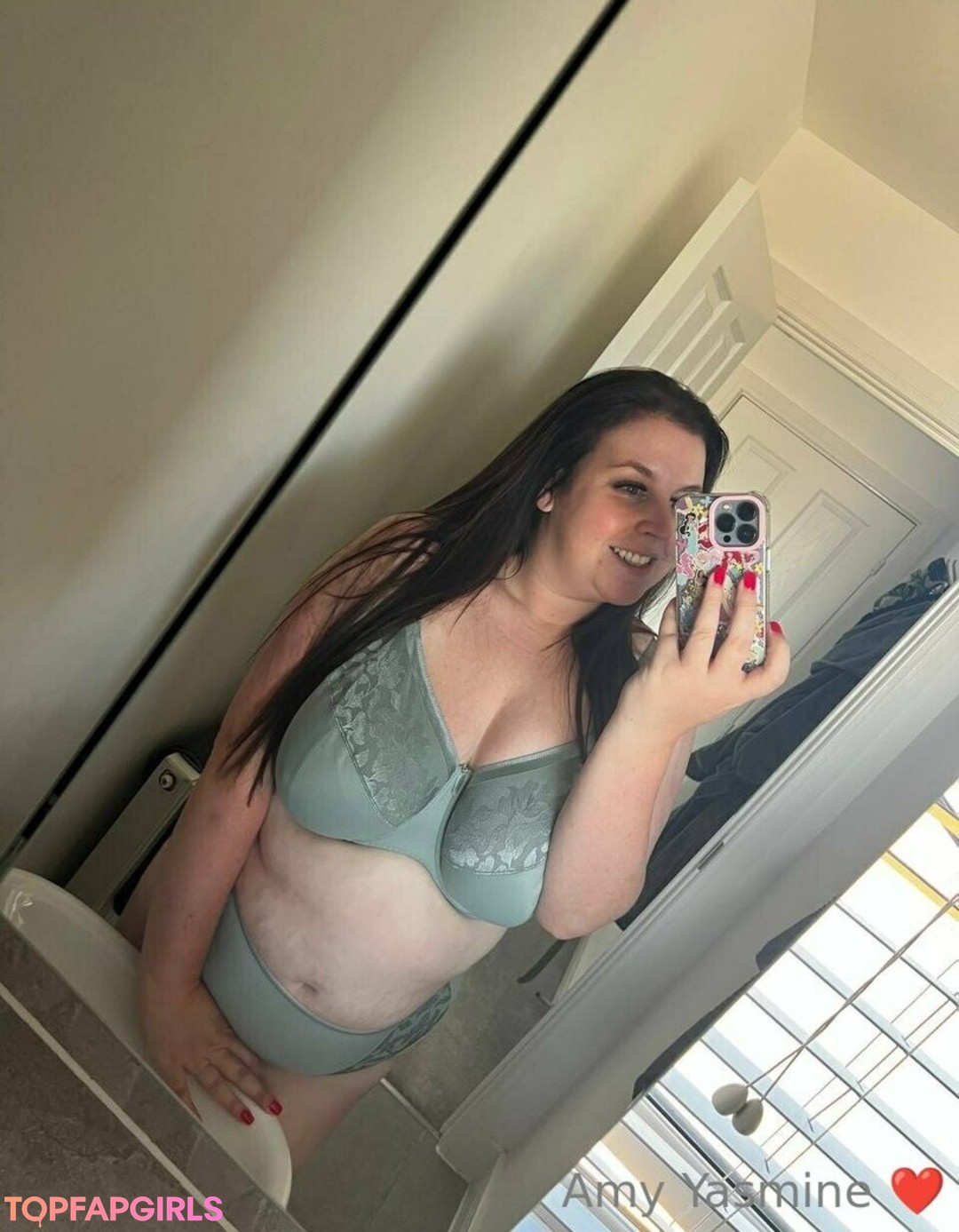 Photo nue de fuite OnlyFans de Amyyasmine #1391