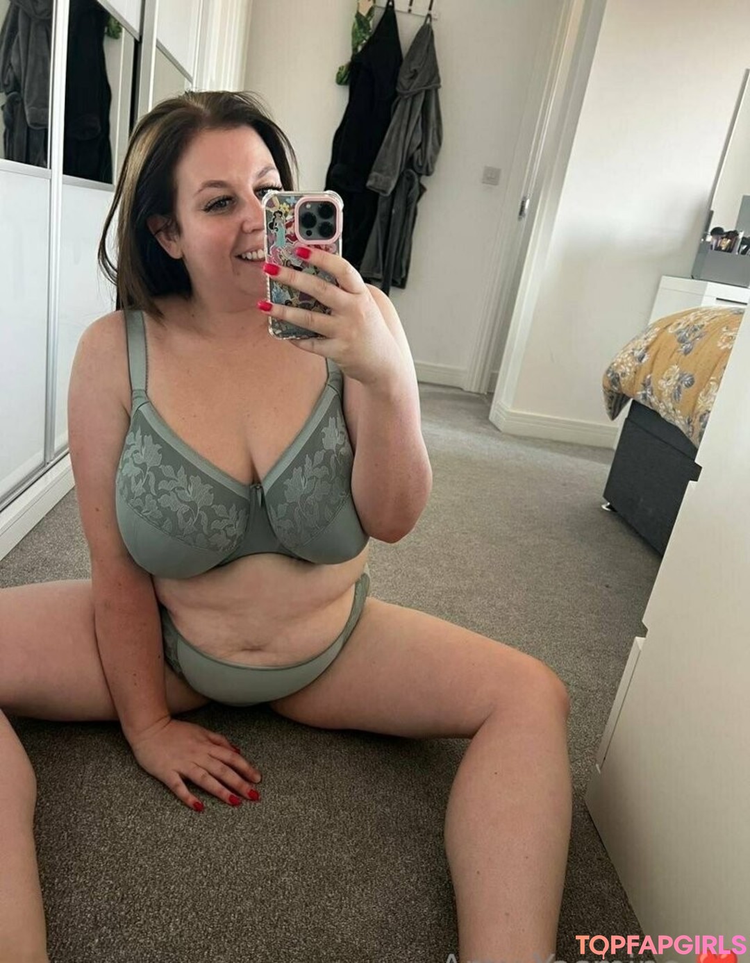 Photo nue de fuite OnlyFans de Amyyasmine #1415