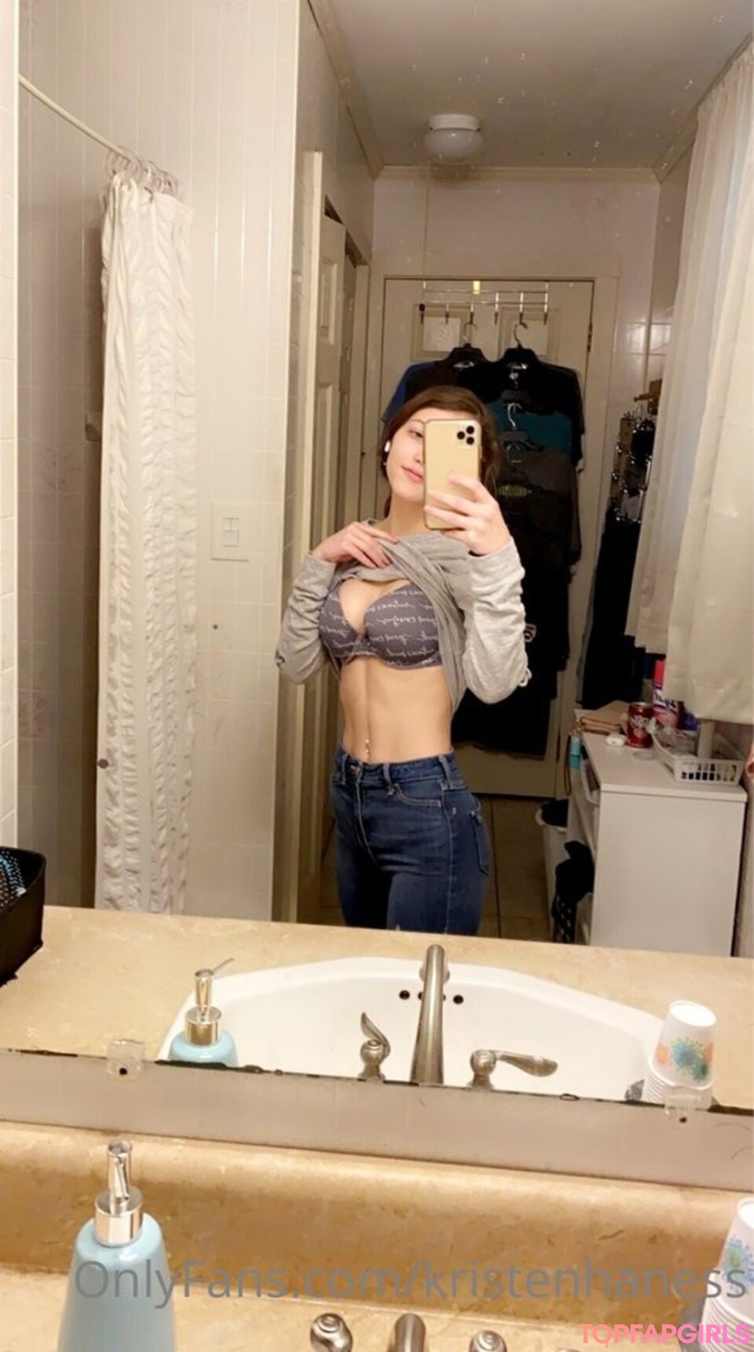 Photo nue de fuite OnlyFans de Kristennnhaness #5 Photo nue de fuite OnlyFans de Kristennnhaness #5