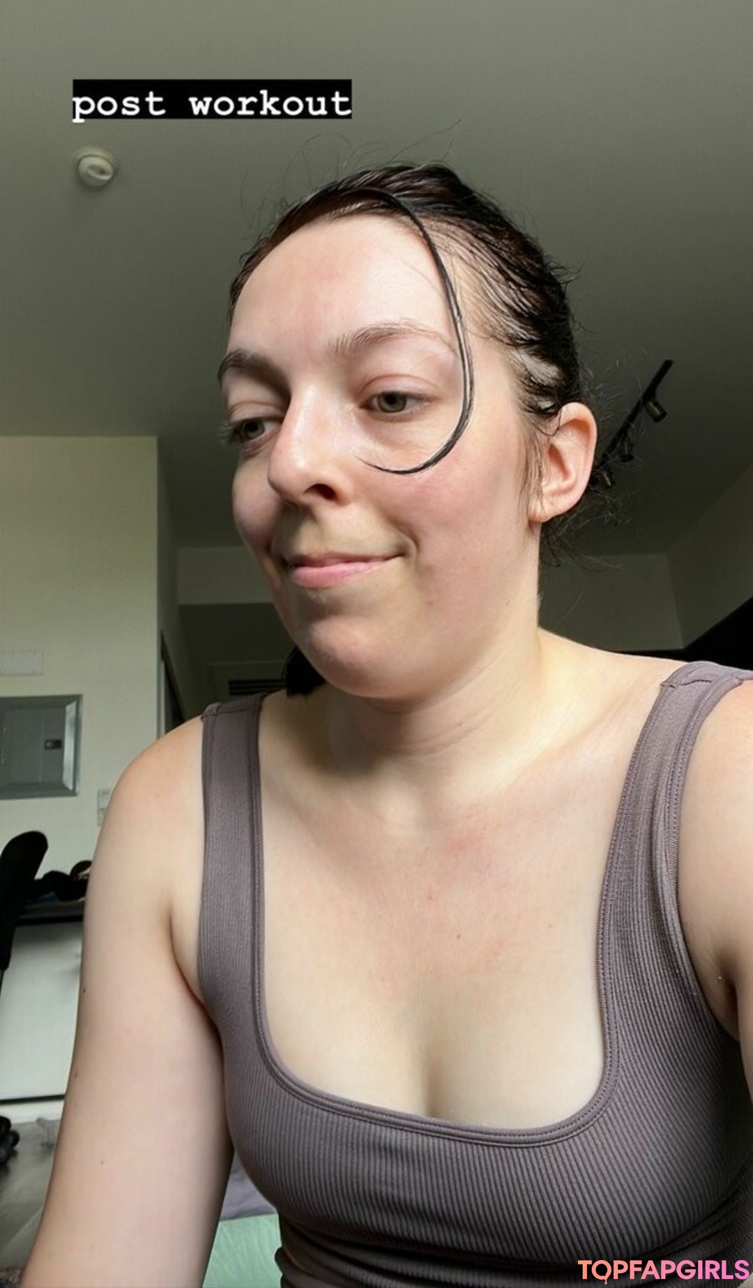 Photo nue de fuite OnlyFans de Swell Entertainment #24 Photo nue de fuite OnlyFans de Swell Entertainment #24