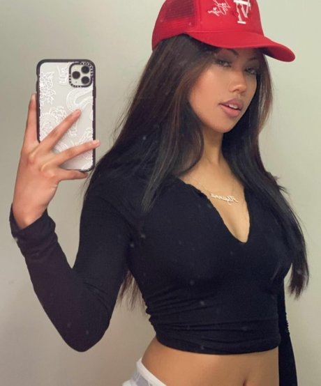 Alyanna Joelle