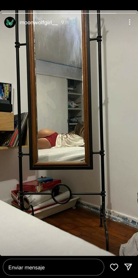 Photo nue de fuite OnlyFans de Moonwolgirl