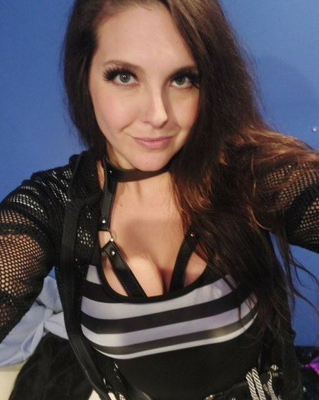 Photo nue de fuite OnlyFans de Sadie Holmes