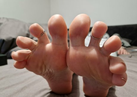 Cavalierifeetfree