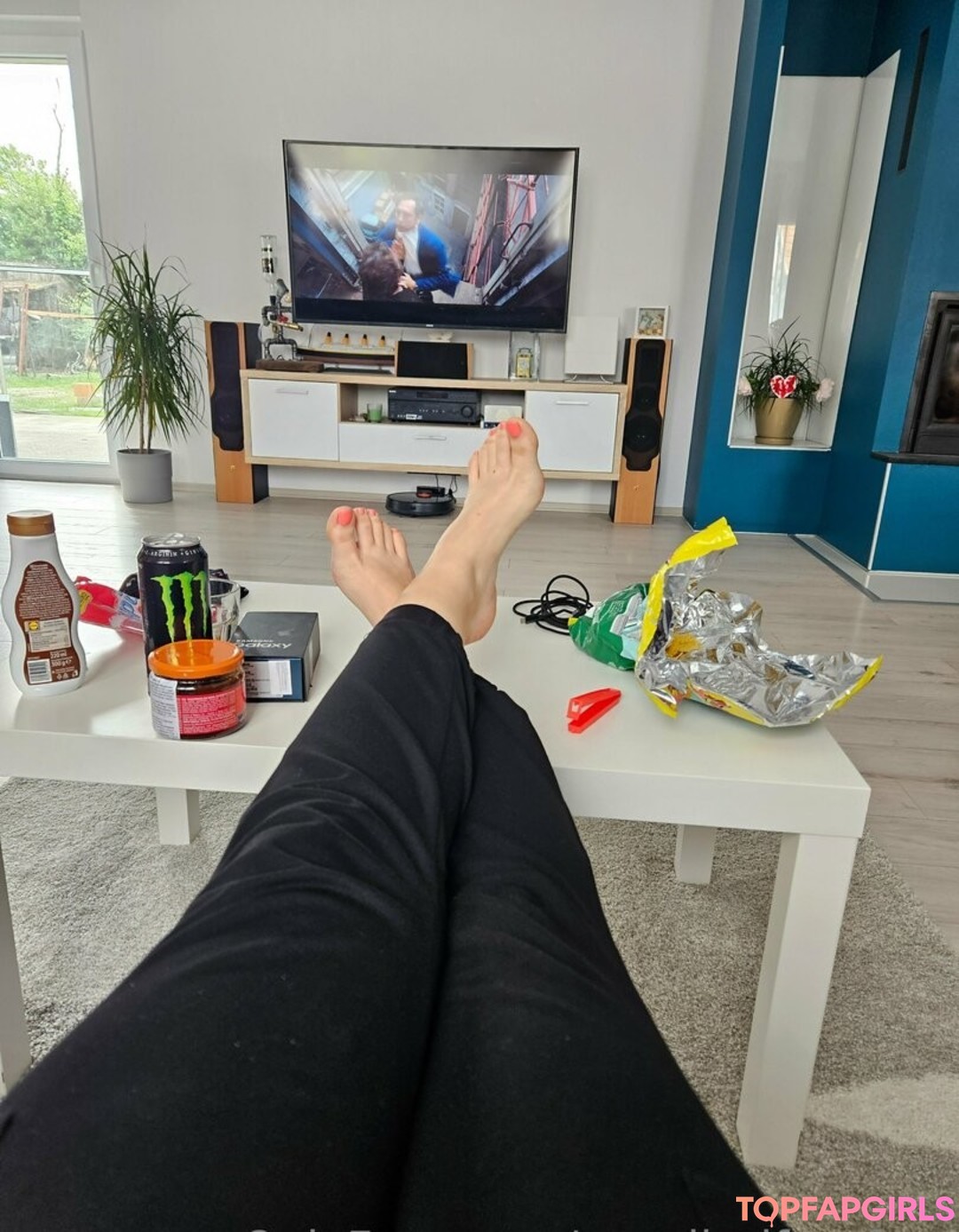 Photo nue de fuite OnlyFans de Cavalierifeetfree #53 Photo nue de fuite OnlyFans de Cavalierifeetfree #53