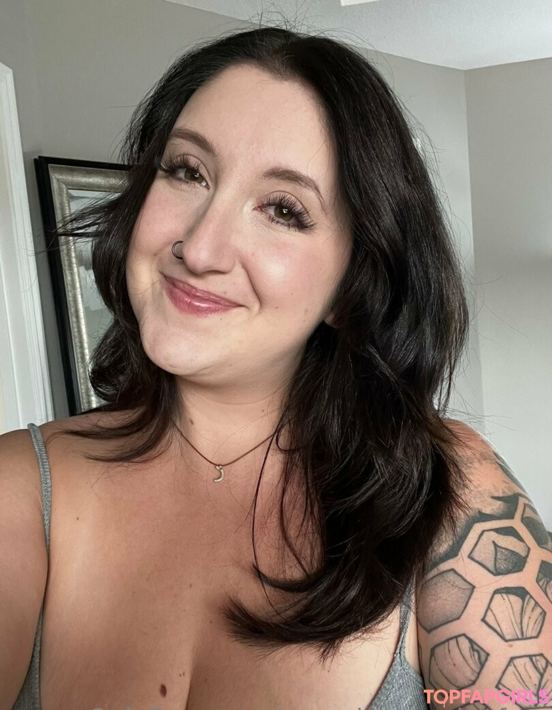 Photo nue de fuite OnlyFans de Veronicavansingfree #12 Photo nue de fuite OnlyFans de Veronicavansingfree #12
