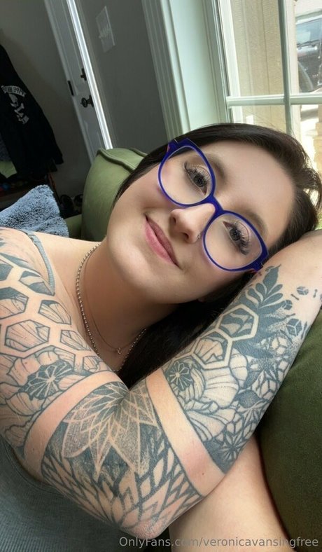 Veronicavansingfree