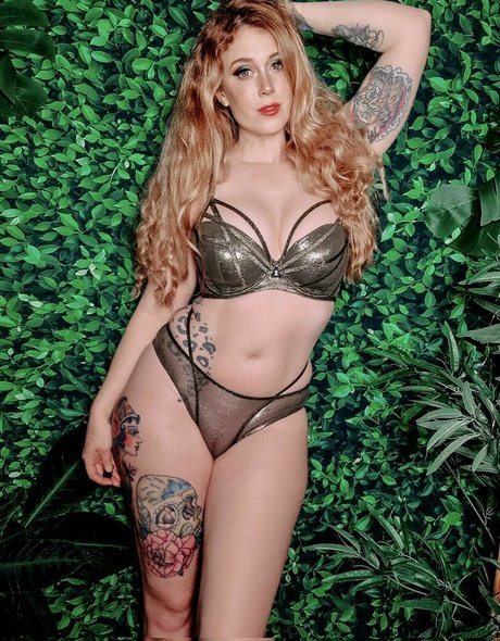 Charlotte Something